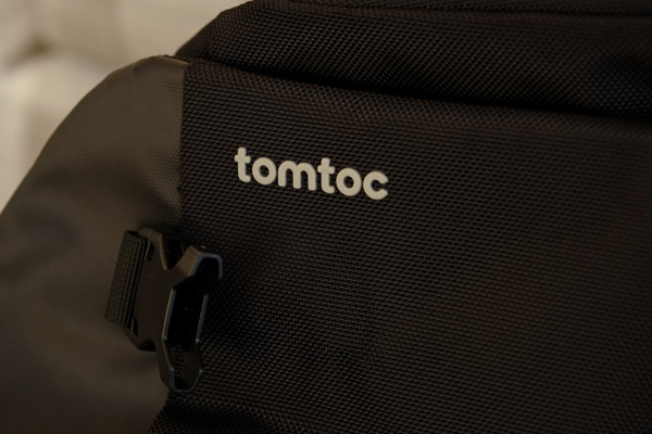 Tomtoc navigator backpack 40 litre logo picture