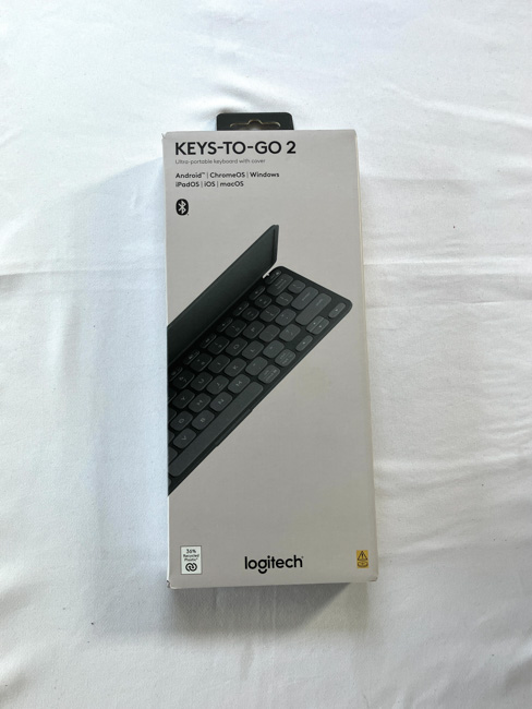 Logitech Keys to Go 2 in the box.